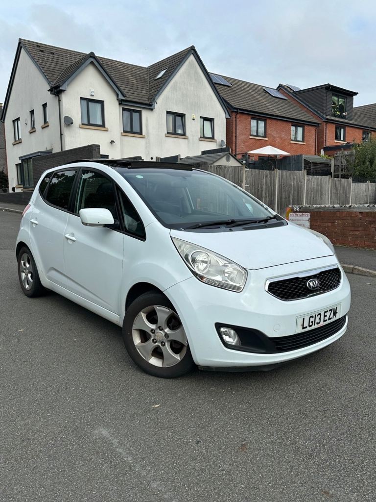 Kia, VENGA, Hatchback, 2013, Manual, 1582 (cc), 5 doors