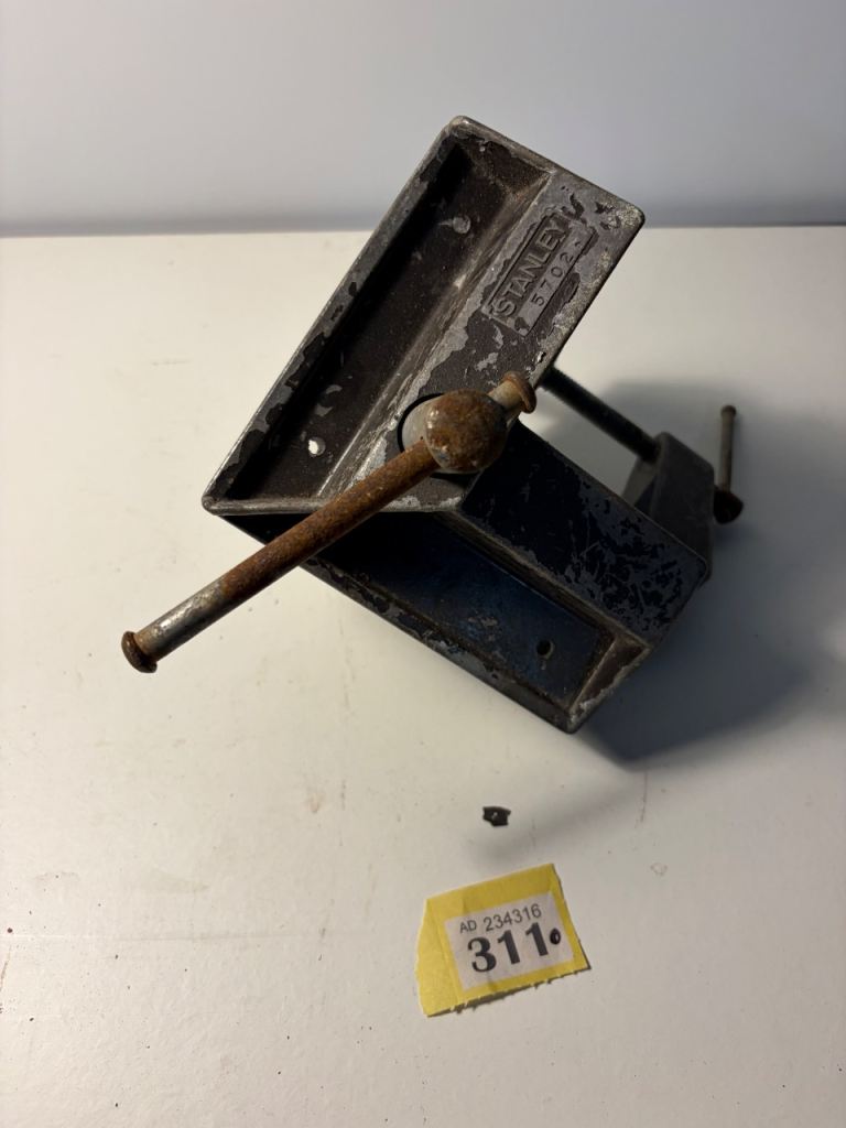 Stanley 5702 Bench Vice Clamp - Fair Condition | in Bury St Edmunds ...