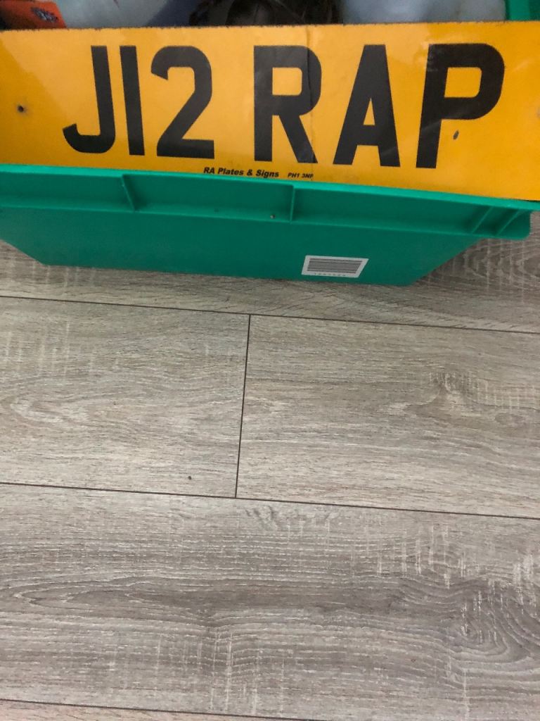 Private plate 