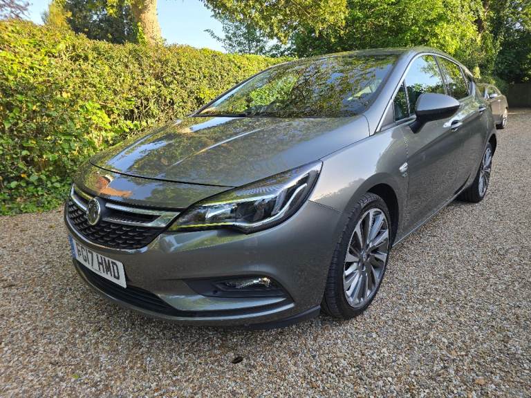 Vauxhall, ASTRA, Hatchback, 2017, Manual, 1598 (cc), 5 doors