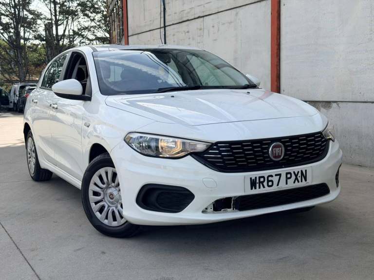 2017 Fiat Tipo 1.4 Easy 5dr HATCHBACK PETROL Manual