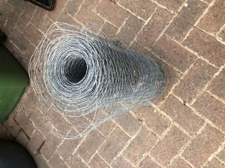 Roll of metal chicken wire, 