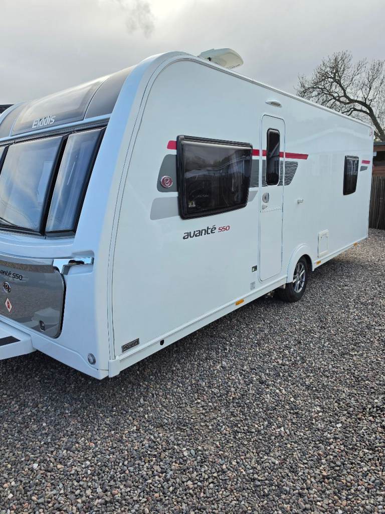 Elddis avante 550/4 berth fixed island bed 2020 single axle oven hob and grill 