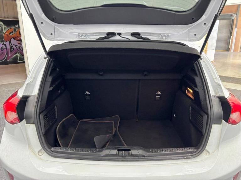 2020 Ford Focus 1.0T EcoBoost ST-Line X Hatchback 5dr Petrol Manual Euro 6 (s/s) (125 ps) Hatchba...