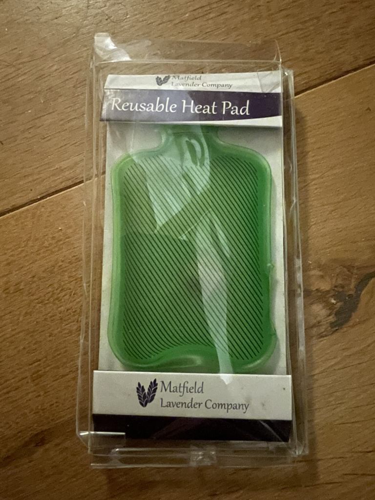 MATFIELD REUSABLE HEAT PAD HAND WARMERS  POCKET SIZE INSTANT