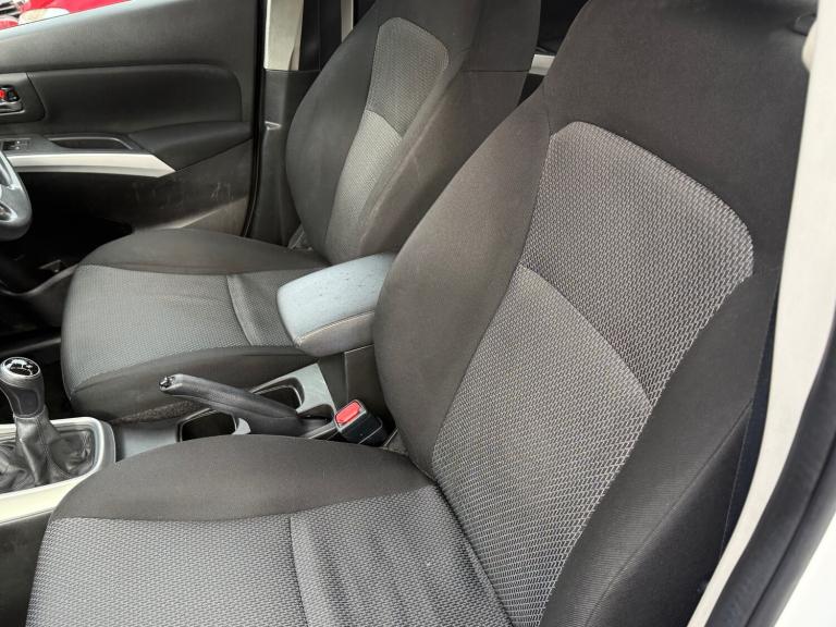 2016 Suzuki SX4 S-Cross 1.6 SZ3 5dr HATCHBACK Petrol Manual