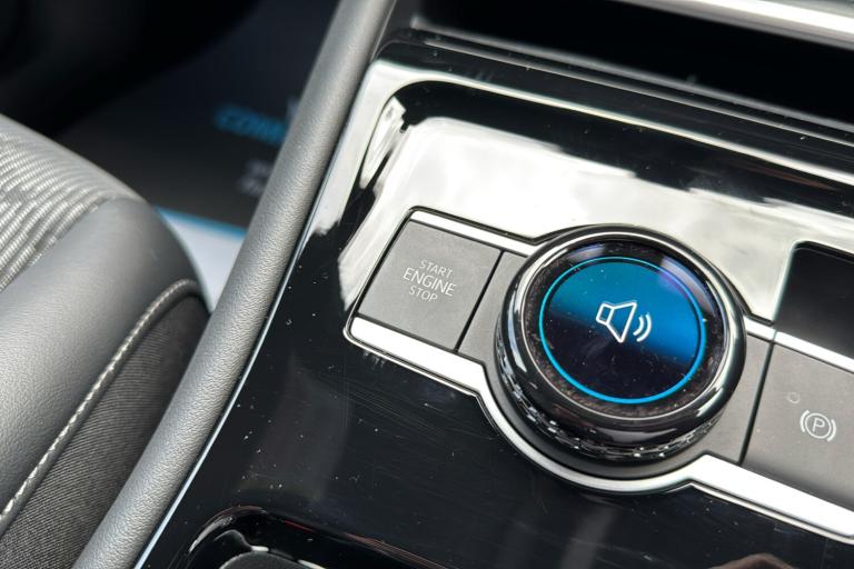  Volkswagen Tiguan 2.0 Tdi R Line Suv 5dr Diesel Dsg Euro 6 s/s 150 Ps Diesel