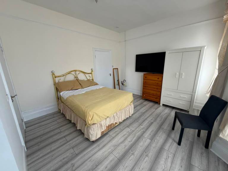 1 BEDROOM GARDEN FLAT BERENS ROAD KENSAL RISE NW10 