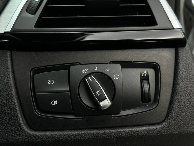 2017 BMW 3 Series 3.0 330D XDRIVE M SPORT 4d 255 BHP Saloon Diesel Automatic