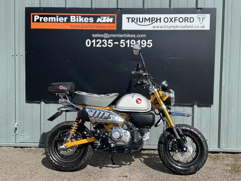 Stunning Low Mileage 2024/24 Honda Z125 Monkey Motorcycle 