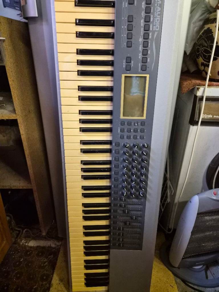 Keyboard weighted keys production quality 