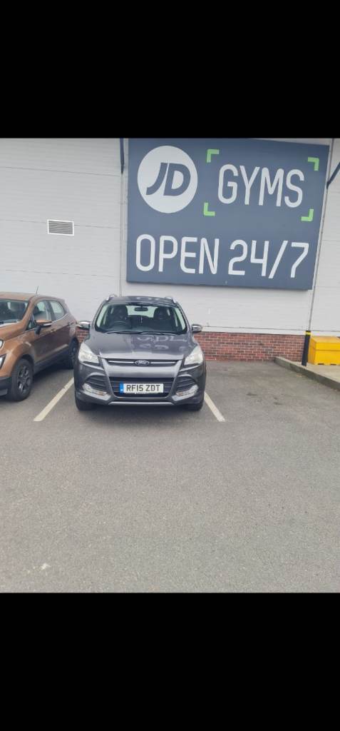 Ford, KUGA, Hatchback, 2015, Manual, 1997 (cc), 5 doors