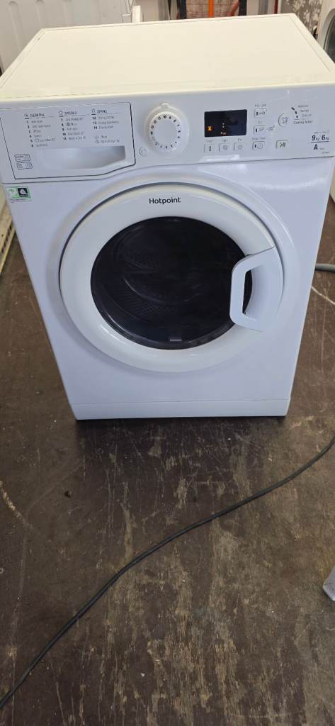 Hotpoint 9kg washer/dryer free delivery 
