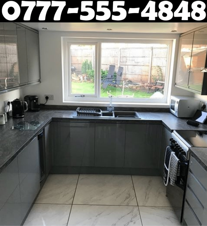 Complete Kitchen Fitting – Units, Worktops & Appliances