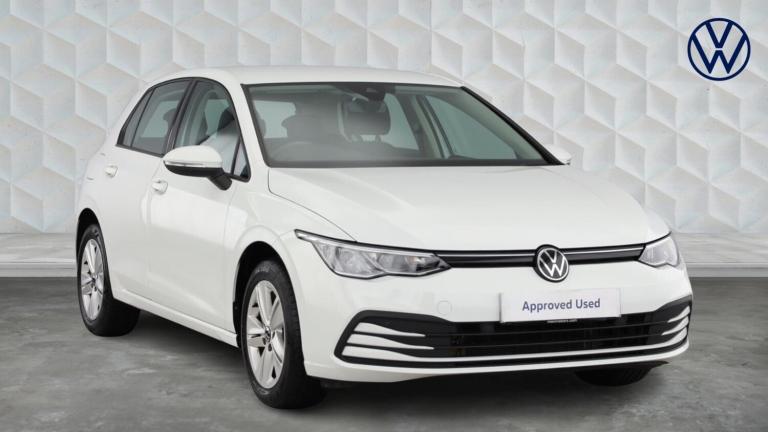 2022 Volkswagen Golf TSI Life Euro 6 5-door Hatchback Petrol Manual