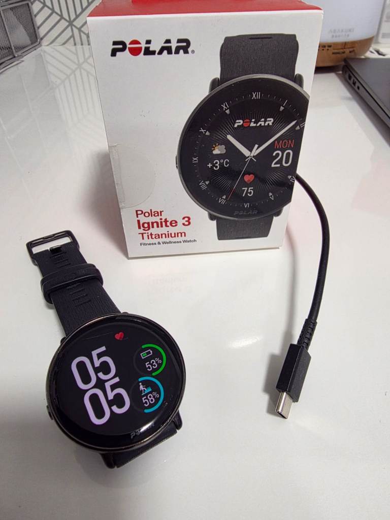 Polar Ignite 3 Titanium Smartwatch – Black, As Good As New