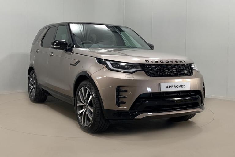 LAND ROVER DISCOVERY 3.0 D300 Dynamic SE 5dr Auto