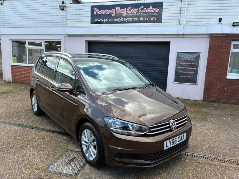 2016 Volkswagen Touran BlueMotion Tech SE 2.0 TDi Family MPV 5dr Diesel DSG