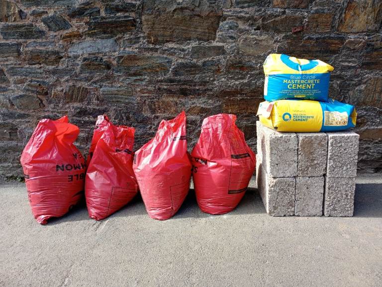 Cement, Building Sand, Concrete Blocks 