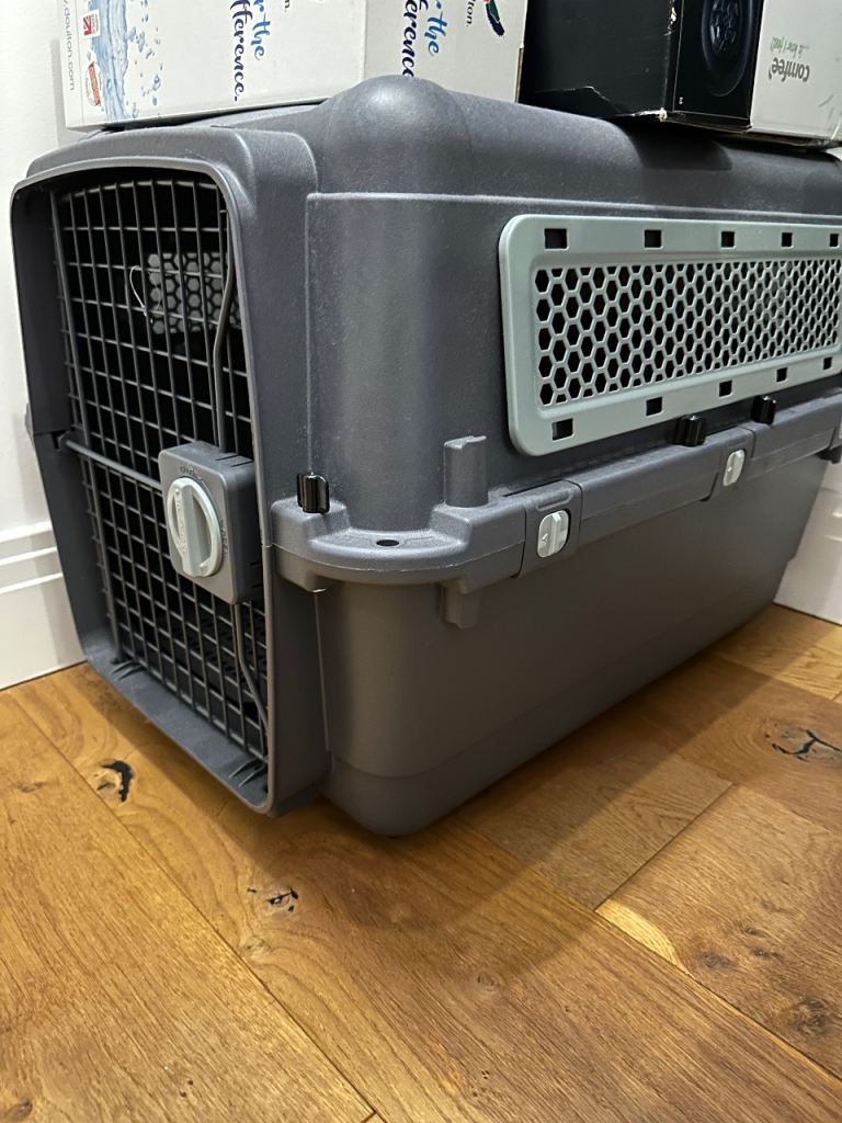 Airline Approved Pet Carrier/Crates
