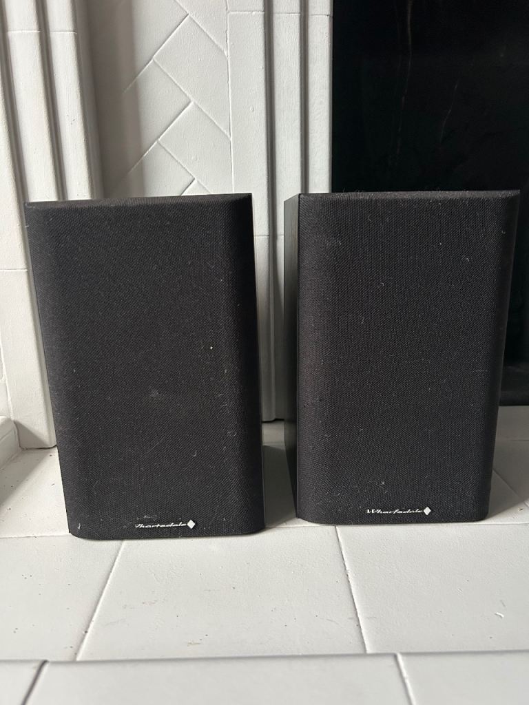 Wharfedale Diamond 9.0 Speakers