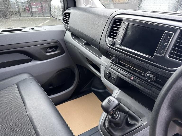 2020 Vauxhall Vivaro Turbo D 2900 Dynamic L2 H1 Euro 6 2020 Panel Van Diesel Manual