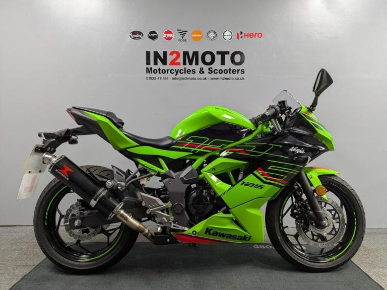 2023 (23) Kawasaki Ninja 125cc in Green