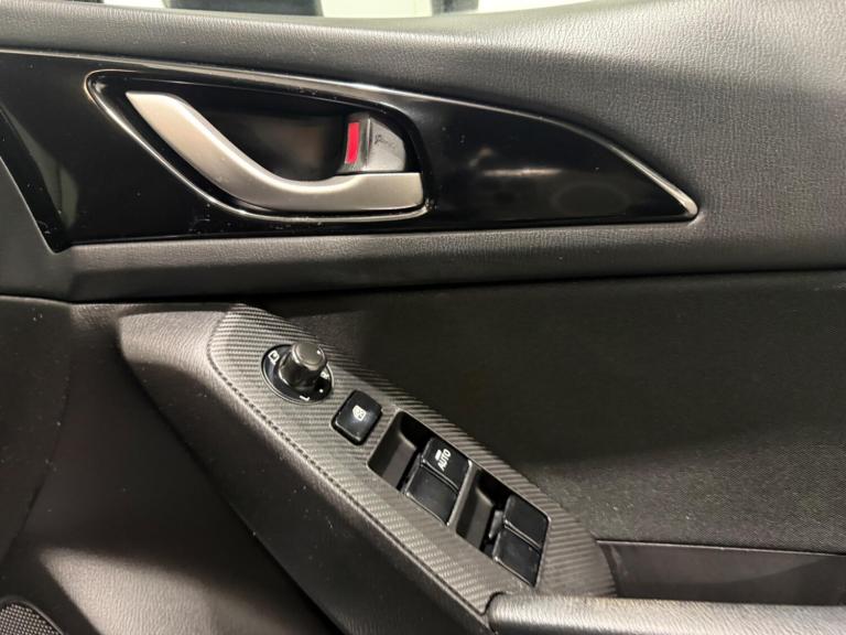 2016 Mazda Mazda3 2.0 SE-L 5dr Auto HATCHBACK PETROL Automatic