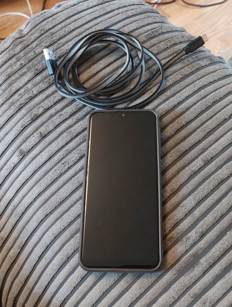 Samsung Galaxy A20e mobile phone 