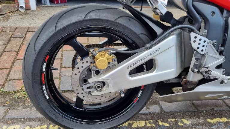 Honda, CBR 600 RR, 2003. Only 18k miles. MOT Oct 2026