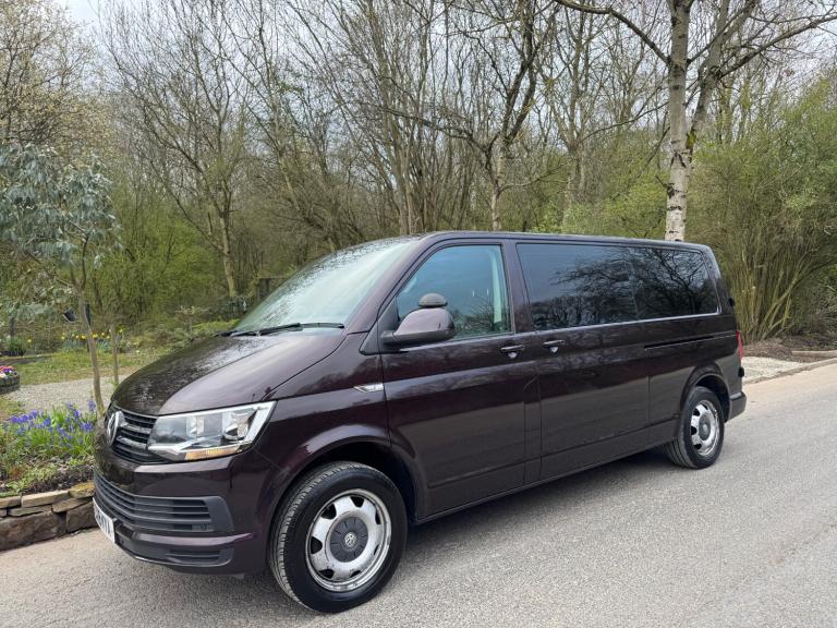 2018 Volkswagen Transporter Shuttle 2018 VOLKSWAGEN TRANSPORTER SHUTTLE 2.0 TDI BMT 150PS TECH SE...
