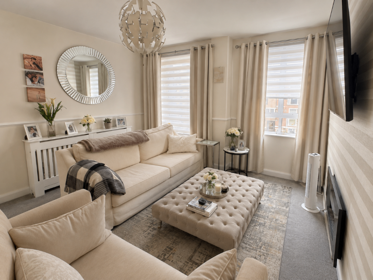 2bedroom flat south east London looking for a 3bedroom 