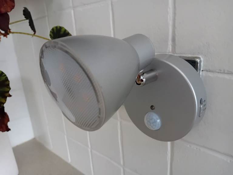 Silver LED Motion Sensor Light – As Good As New