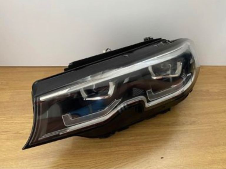 Headlight BMW 3 g20 adaptive led Left 