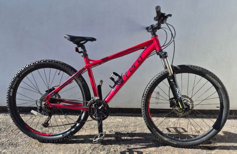Carrera Karkinos hardtail Mountain Bike