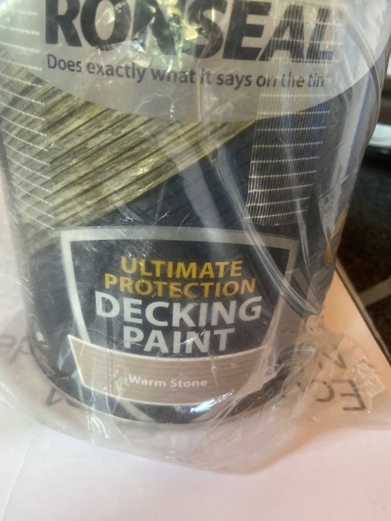 New Ronseal Ultimate Protection Decking Paint – Warm Stone