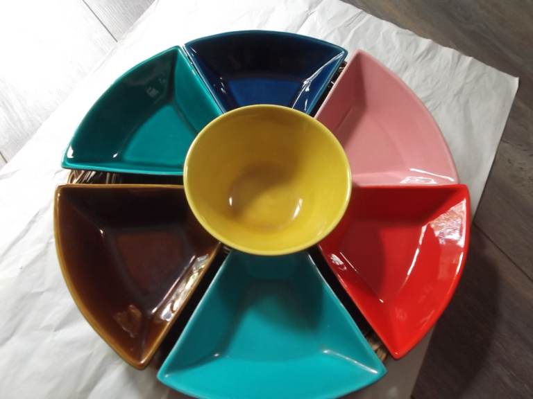 Appetizer Ceramic Colourful 7 Bowls on Wicker Tray Italy So retro