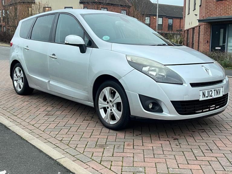 2012 Renault Grand Scenic 1.5 dCi 110 Dynamique TomTom 5dr MPV Diesel Manual