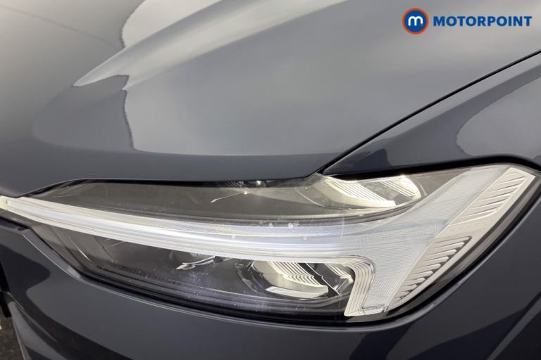 2024 Volvo XC60 2.0 T6 [350] RC PHEV Plus Dark 5dr AWD Geartronic SUV Hybrid Automatic