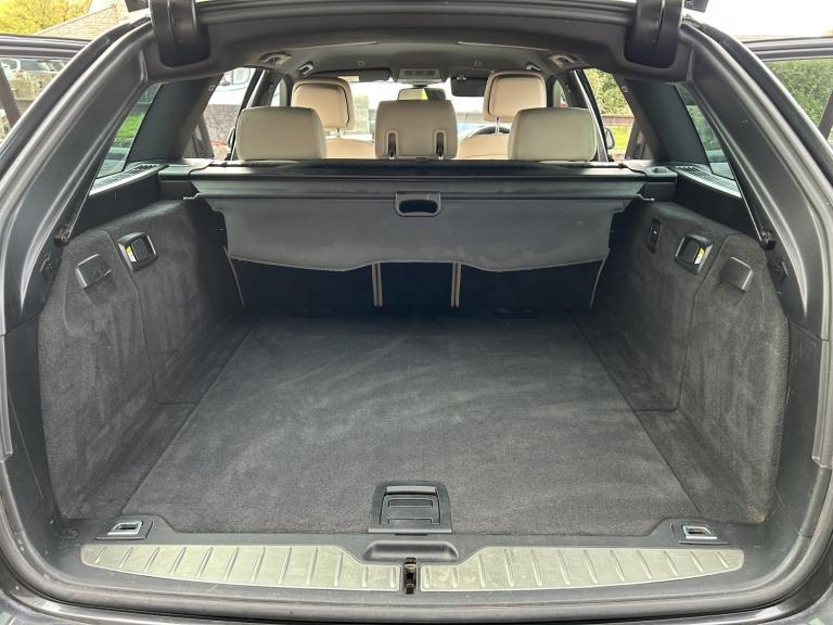 BMW 5 SERIES 2.0 520d M Sport Touring 2011
