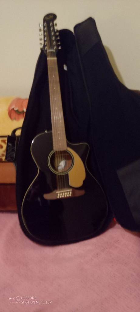 Fender villager California series 12 string electro acoustic dreadnought 