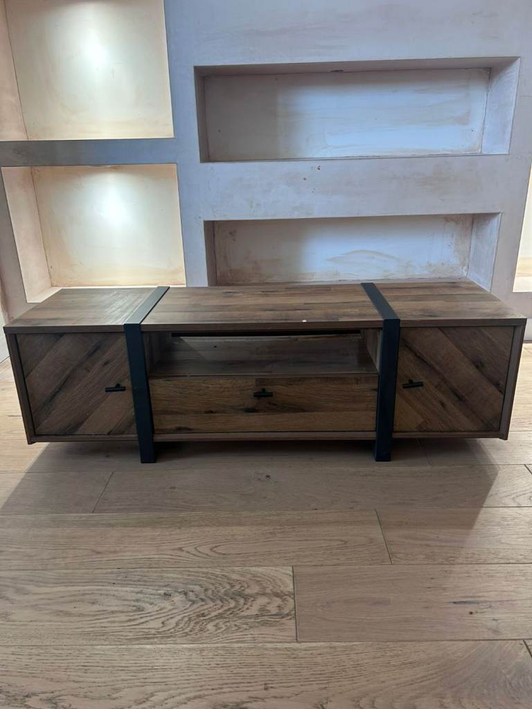 Next Bronx TV stand 