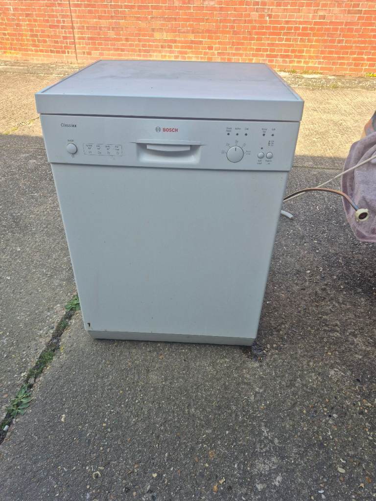 Bosh dishwasher 