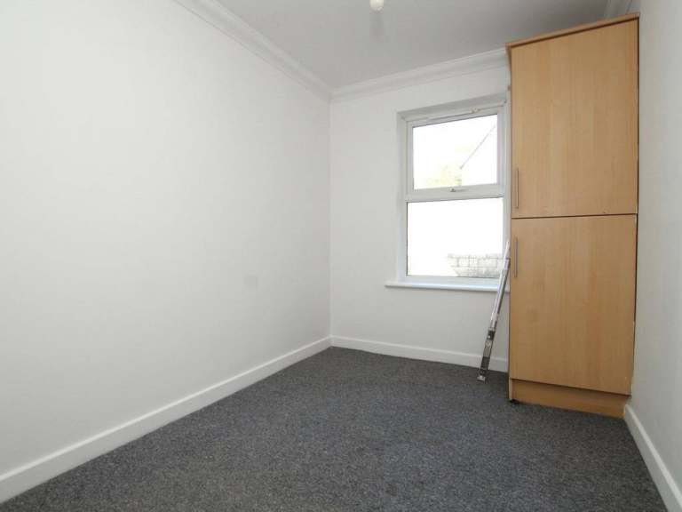 Single room for rent