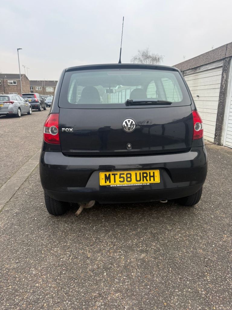Volkswagen FOX 1.2 black 3 doors
