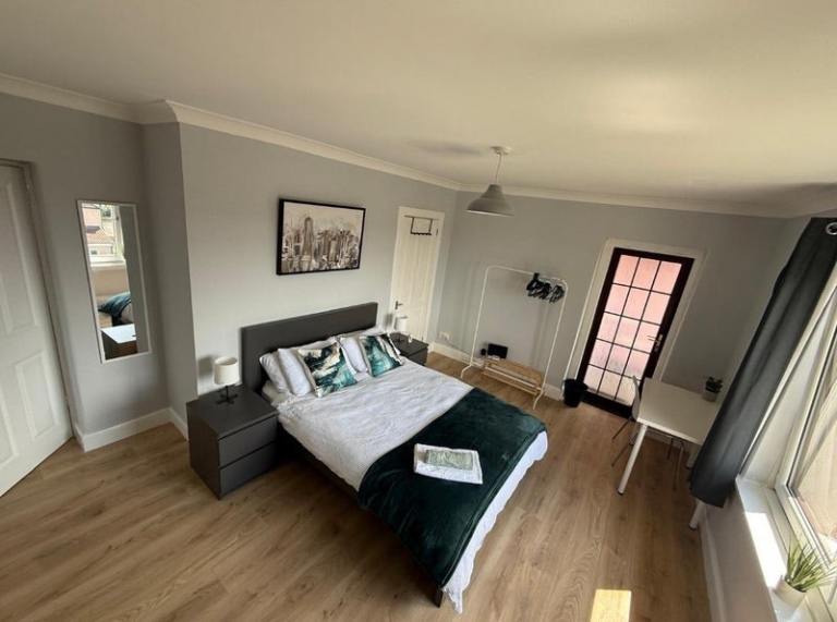 Spacious double room Ensuite 