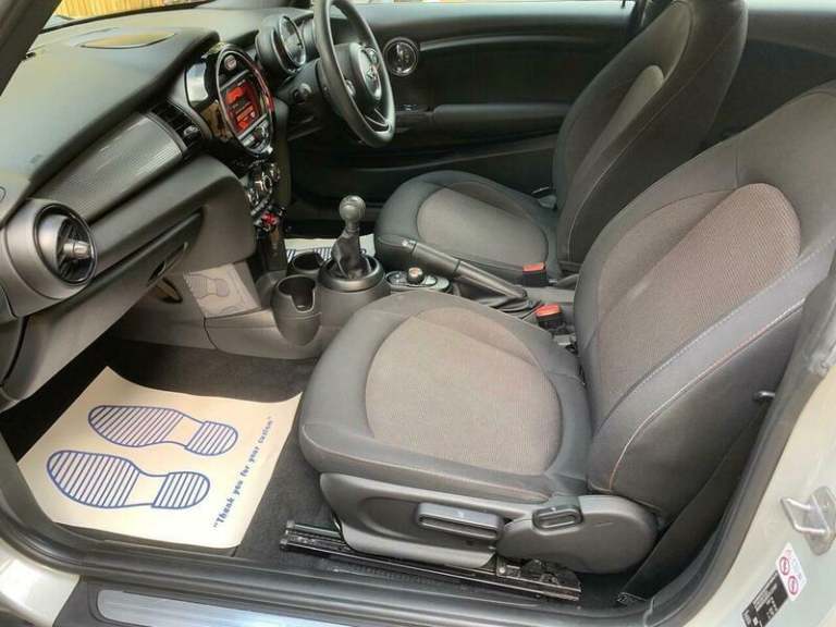 2018 MINI Hatch 1.5 Cooper Euro 6 (s/s) 3dr HATCHBACK Petrol Manual