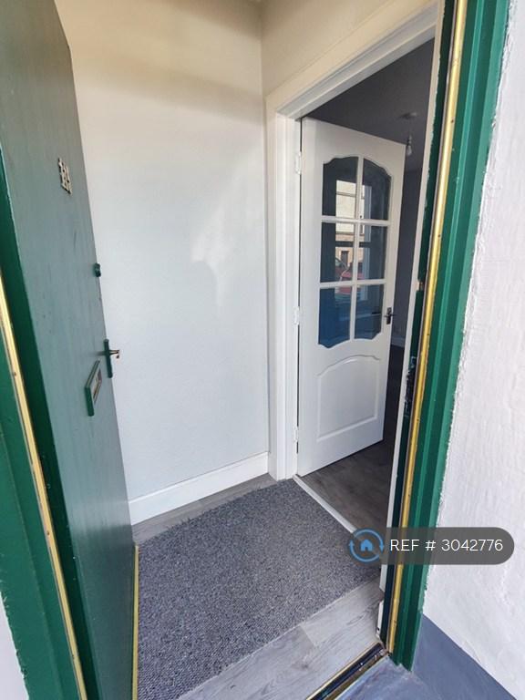 1 bedroom flat in Scott Street, Perth, PH2 (1 bed) (#3042776)