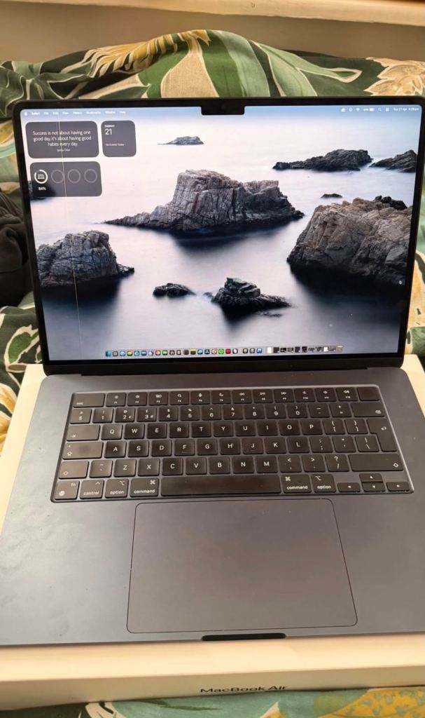 macbook m3 