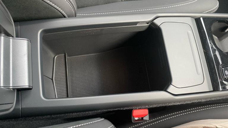 2025 Volvo XC40 2.0 B3P Plus Dark 5dr Auto Petrol Estate Estate Petrol Automatic